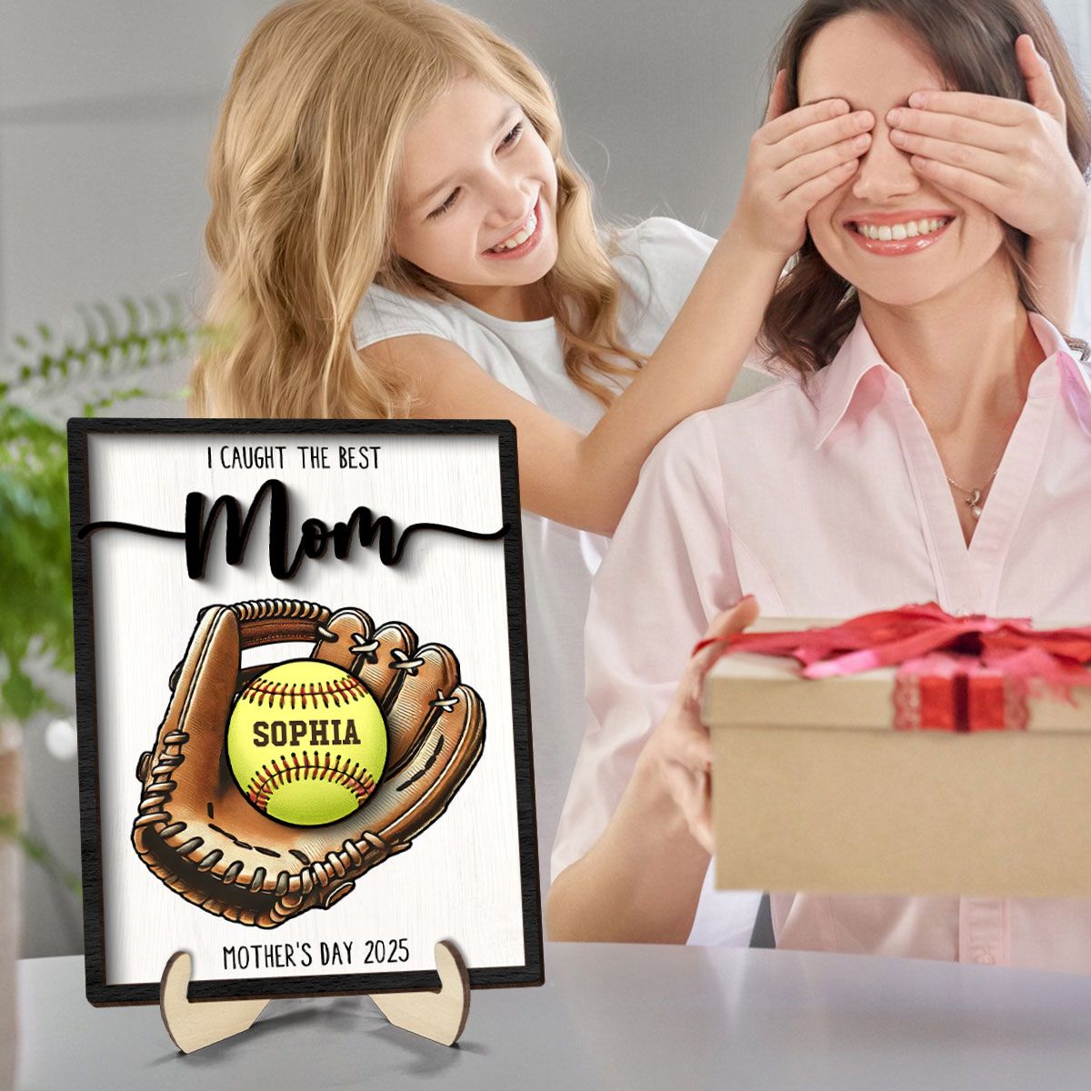 We Caught The Best Mom Baseball, Softball Personalized 2-Layer Wooden Plaque, Custom Kid's Name, Mother’s Day Gift For Mom, Gift For Wife, Gift For Grandma