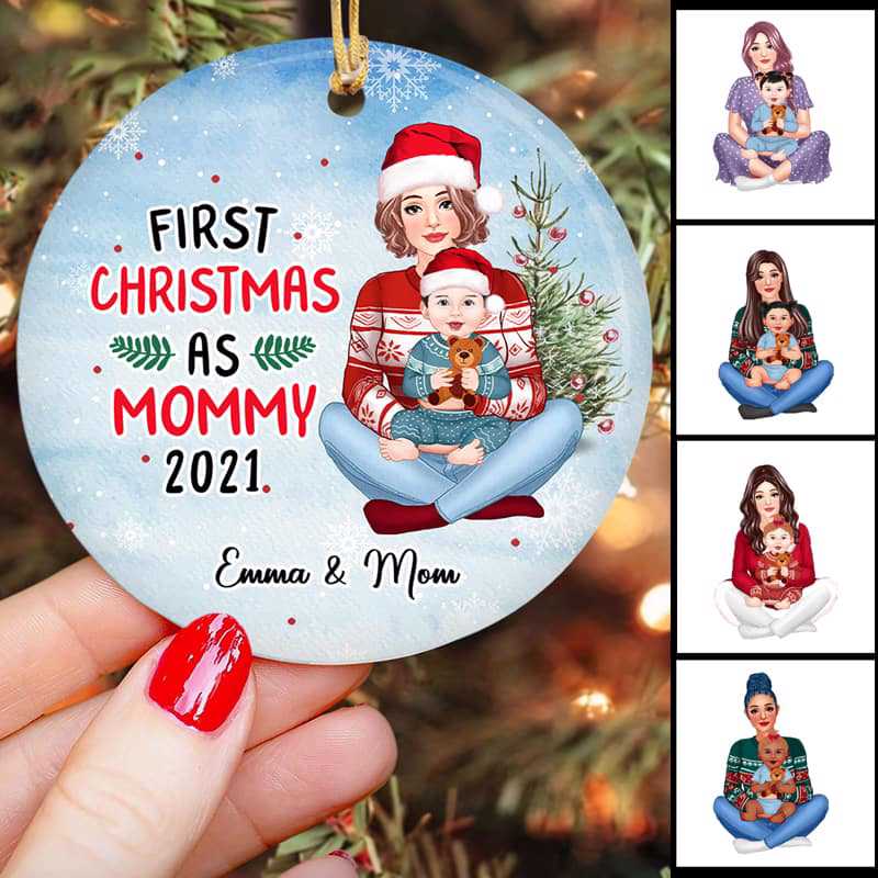 First Christmas As Mom Grandma Personalized Decorative Circle Ornament