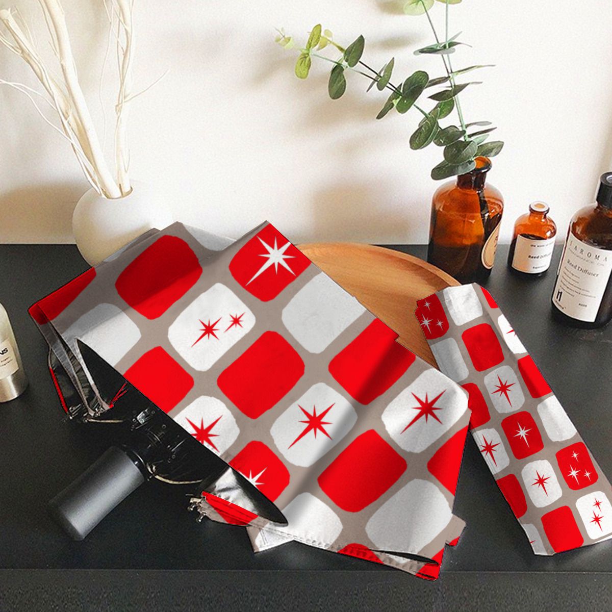 Retro Red Starburts Christmas Umbrella No.6OSUTV